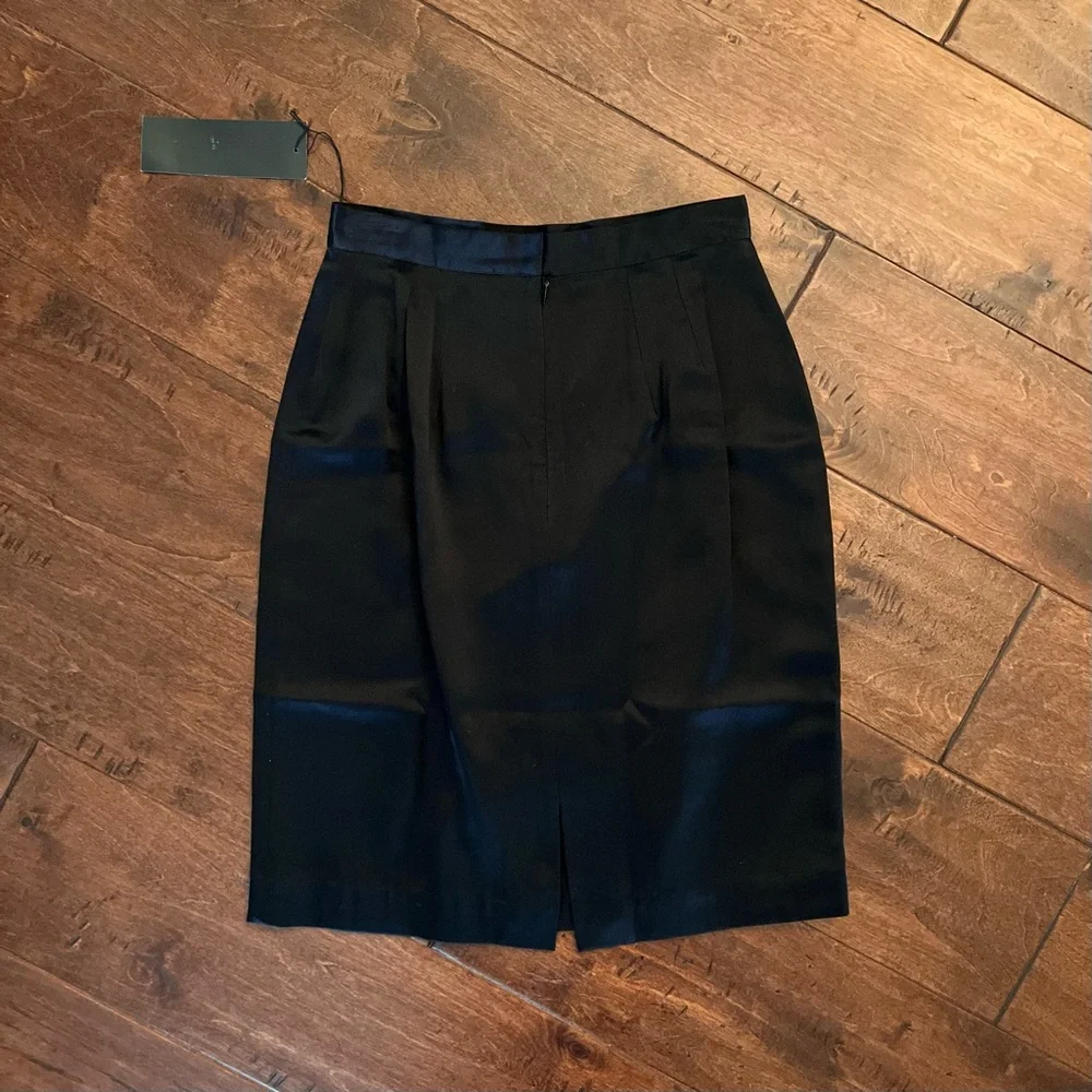 MAK New York • NEW Black Silk Lined Pencil Skirt | Beautiful & Classic | size 6 - Picture 2 of 11